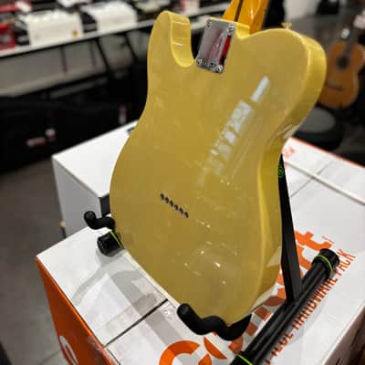 Fender Vintera II '50s Nocaster, Maple Fingerboard, Blackguard Blonde image 8