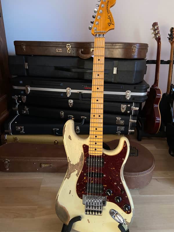 Fender stratocaster custom shop heavy relic Mick mars Motley crue inspired 2022 - Heavy Relic Mick Mars Motley Crue Inspired image 1