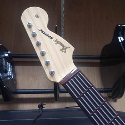 Immagine Needs a service : Fender Rock Band 3 Midi controller guitar - 2