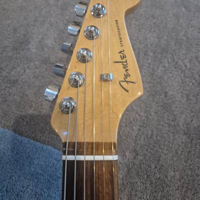 Fender American Elite Stratocaster HSS Olympic Pearl White image 3