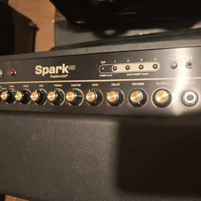 Positive Grid Spark 40 40-Watt 2x4" Modeling Guitar Combo image 8