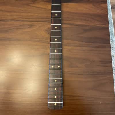 Musikraft Stratocaster Neck Indian Rosewood 10-16" Oil Finish, Heavy Rolled Edges, Light Roast image 1