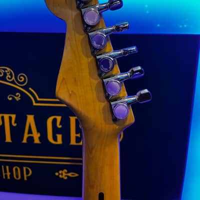 Fender Stratocaster MIJ 1984/1987 - Candy Apple Red image 10