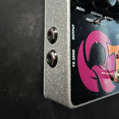 Electro-Harmonix Q-Tron+ Envelope Filter with FX Loop image 5
