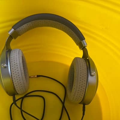 Focal Clear audiophile image 3