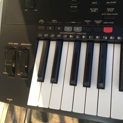 Yamaha PSR-4000 61 note arranger synthesizer keyboard with stand, sustain & power image 9