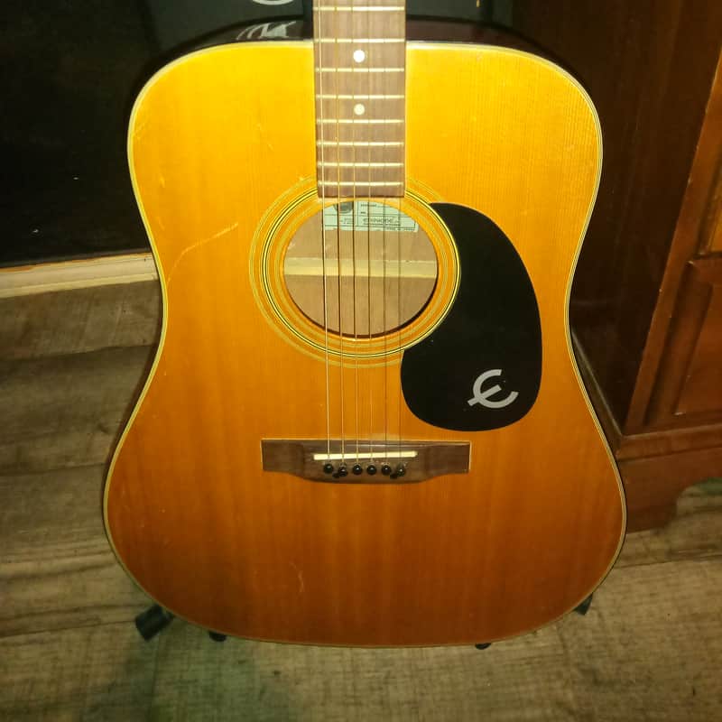 1973 – 1979 Epiphone FT-345 Natural