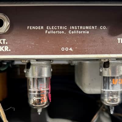 1963 Fender Vibrolux 6G11 Brownface 30-Watt 1x12" Guitar Combo image 21