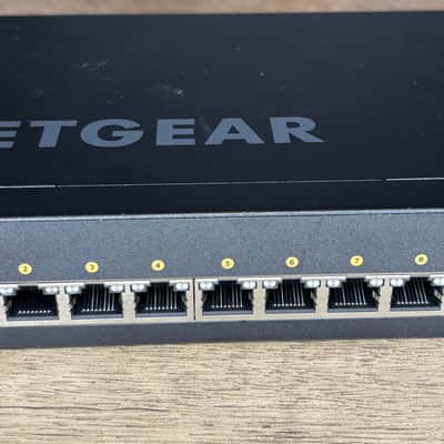 Netgear AV Line 10 port switch image 2