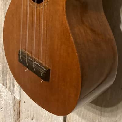 Beatiful 1920's Gibson Style 1 Soprano Ukelele, Support Brick and Mortar Shops! image 3