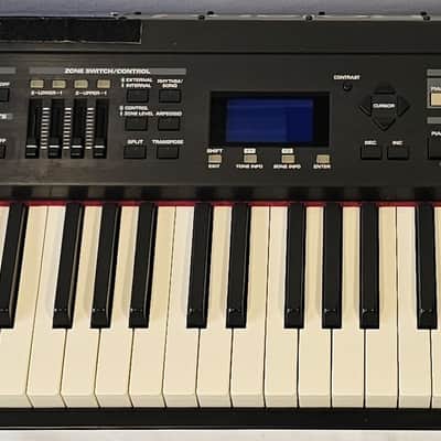 Roland RD-700SX 88-Key Digital Stage Piano w/ SRX-04 & SRX-07 Expansion Boards image 2