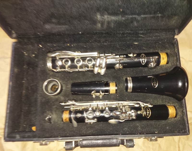 LeBlanc Vito V7212 Bb Clarinet, with case image 1
