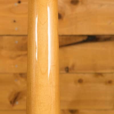 Fender Vintera III Late '60s Precision Bass - Maple - 3-Colour Sunburst image 7