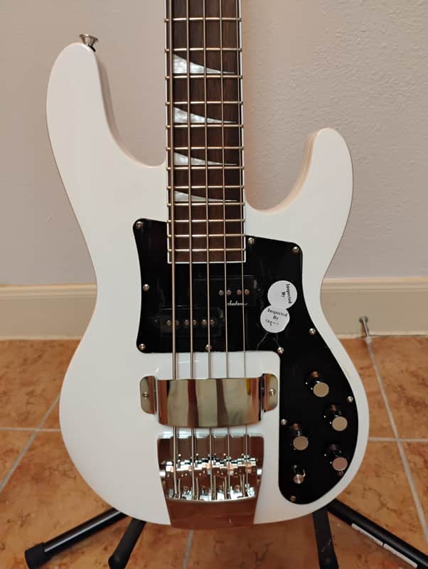 Jackson X Series Concert Bass CBXNT DX V 2022 - Present - Snow White image 1