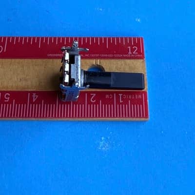 Fender Frontman Bullet Reverb (PR241) Guitar Amp Part: Potentiometer B50K Pot image 10