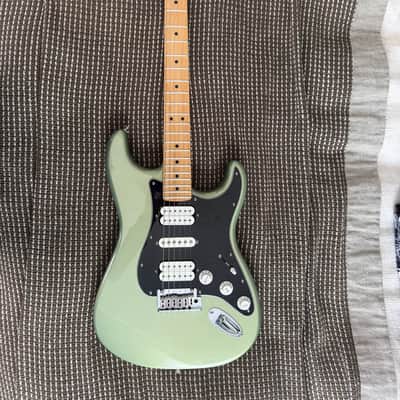 Fender Stratocaster 2018 - Sage green image 5