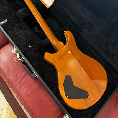 PRS P22 w/Piezo 2012 - Quilt, 10 Top image 6