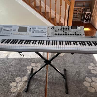 Korg M3 88 Key Workstation Sampler W/ Radius Vocorder image 23