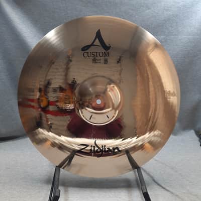 Zildjian 19" A Custom Crash Cymbal image 1