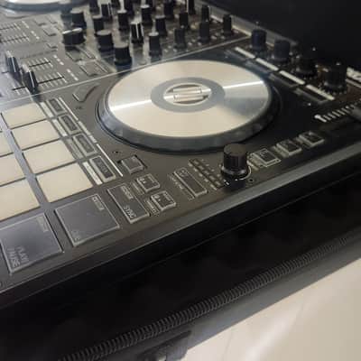 Reloop Mixon 4 4-Channel Hybrid DJ Controller Serato Turntable Mixer w/ Case image 3