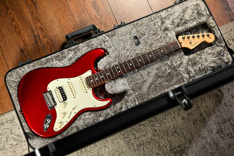Fender American Professional Stratocaster HSS Shawbucker with Rosewood Fretboard