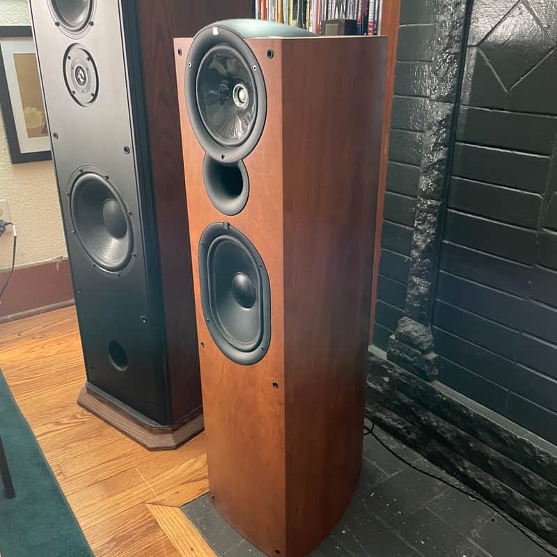 KEF Q7 image 1