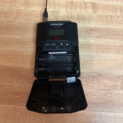 Shure ULXD1 - G50 with WL185 mic image 3
