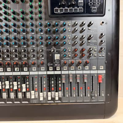 Yamaha MGP24X 24-Channel Analog Mixing Console w/ Rolling Hard Case & Manual 2013 image 7