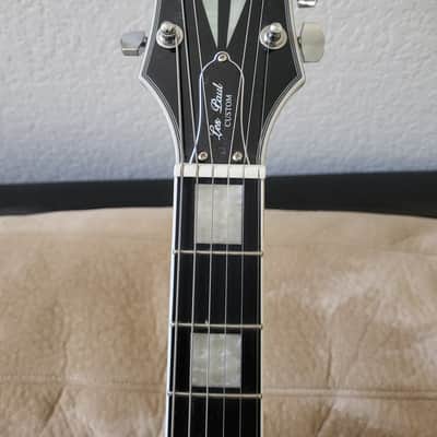 Epiphone Adam Jones Signature Art Series Les Paul Custom 2023 - Frazetta "The Berserker" / Silverburst image 5