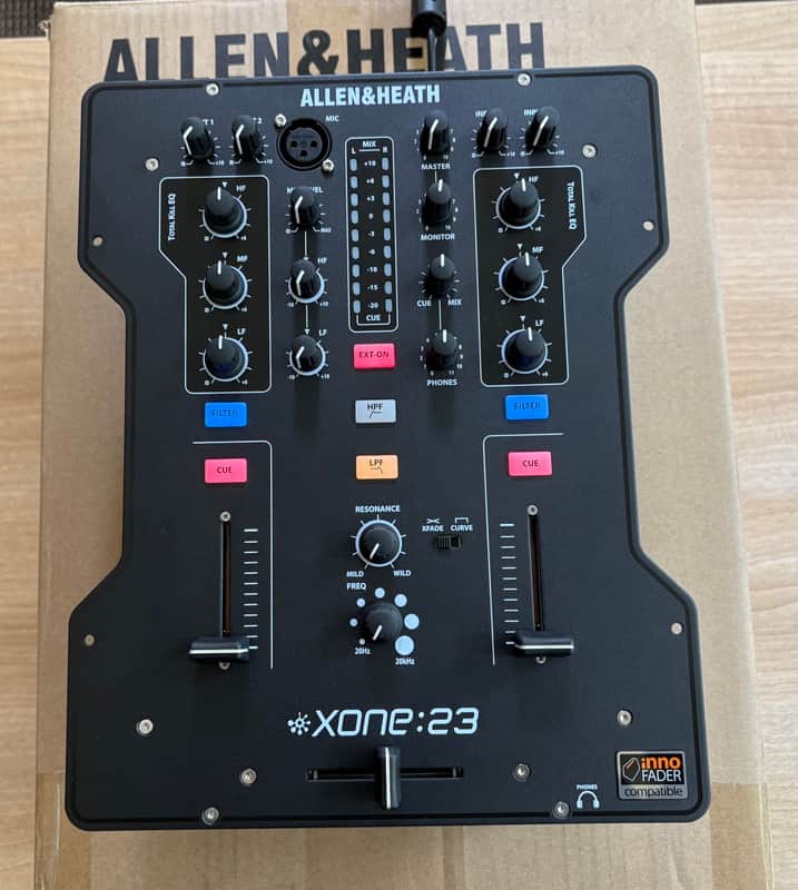 Allen & Heath XONE:23 Professional 2+2-Channel DJ Mixer