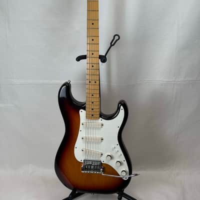Fender Elite Stratocaster with Maple Fretboard 1983 - 1984 - Brown Sunburst image 3