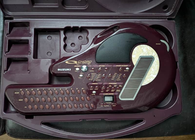 Suzuki QC-1 QChord 1999 - Red image 1