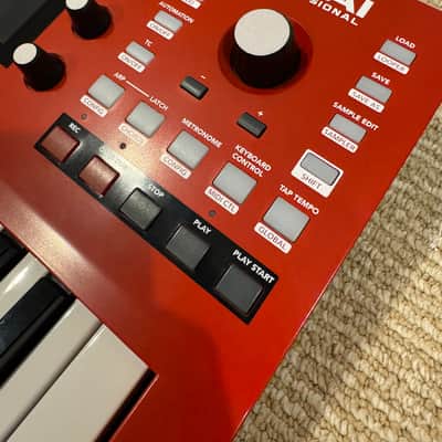 Akai MPC Key 37 2024 - Present With Portable Battery and Dock image 7