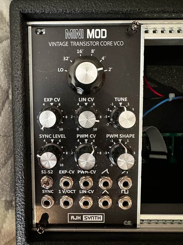 AJH Synth MiniMod VCO Eurorack Module (Vintage Black) image 1