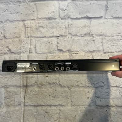 Behringer VX2000 Ultra Voice Pro Rack Preamp image 7