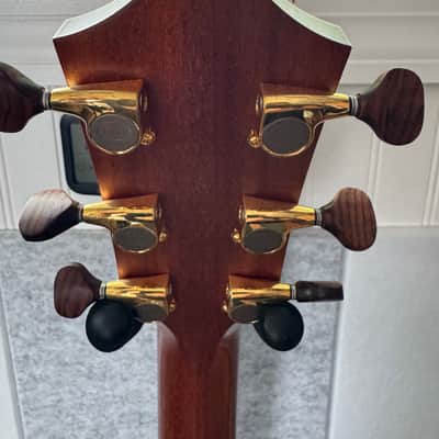 Taylor 816ce  Natural image 4