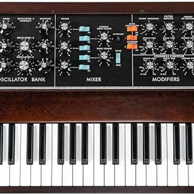Moog Minimoog Model D 2022 Edition