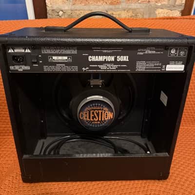 Fender Champion 50 XL 2-Channel 50-Watt 1x12" Solid State Guitar Combo 2013 - 2024 - Black image 2