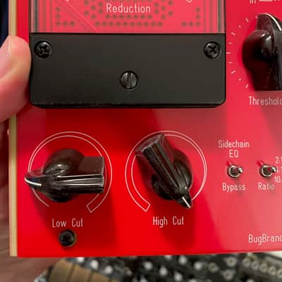 Bugbrand Stereo Compress 2022 - Red image 3
