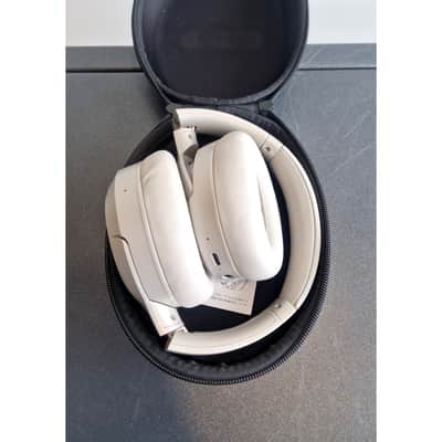 RUNOLIM Hybrid Active Noise Cancelling - Headphones - Silver, with case - Excellent w/ Soft Case image 6