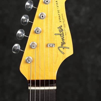 Fender American Vintage II 1961 Stratocaster 3-Color Sunburst [V2205400] (07/30) image 15