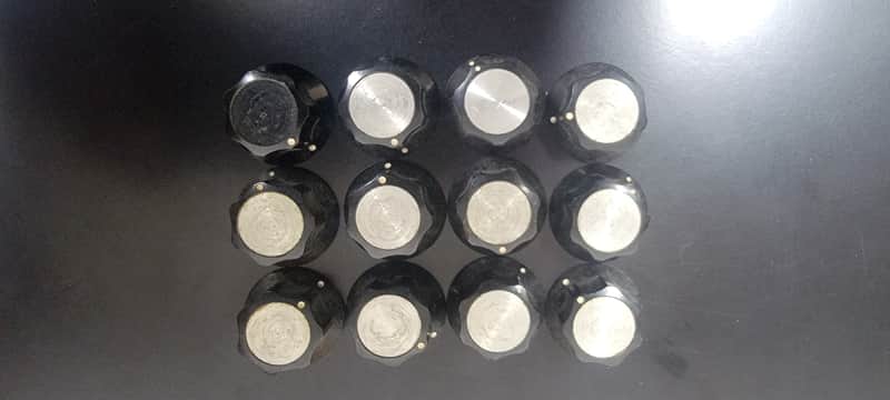 Various Knobs - Bulk Lot image 1