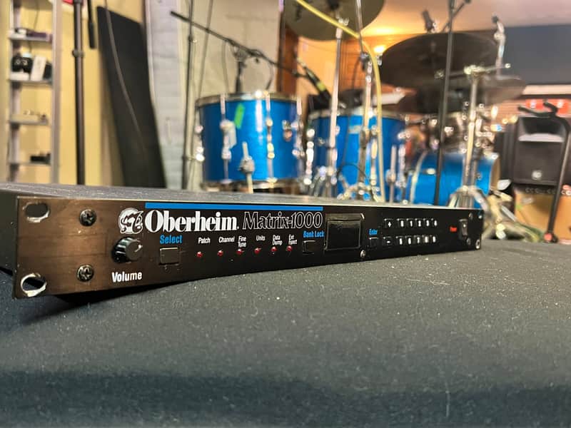 Oberheim Matrix 1000 Rackmount 6-Voice Synthesizer | Reverb Canada