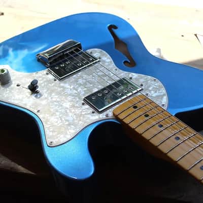 Fender American Vintage II '72 Telecaster Thinline, Lake Placid Blue, HARDCASE image 2