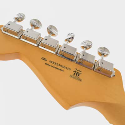 Fender Yngwie Malmsteen Artist Series Signature Stratocaster with Maple Fretboard 2024 Vintage White image 4