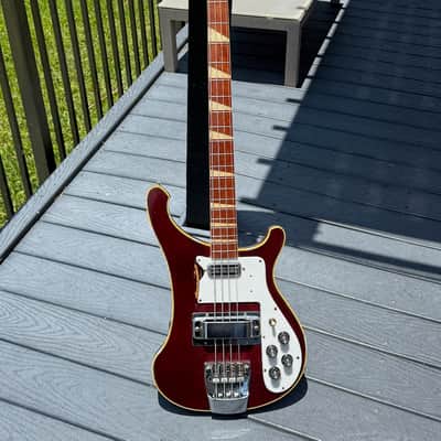 Rickenbacker 4001 Bass 1971 - ultra rare Burgundyglo & Checkerboard Bound & she had a few good gigs ! image 2