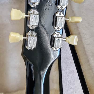 Gibson 2009 SG Standard Ebony inc case. (Unused since purchase) image 8