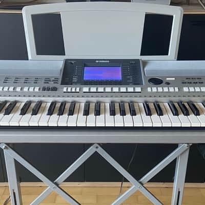 Yamaha PSR S700 S700 Keyboard Arranger image 1