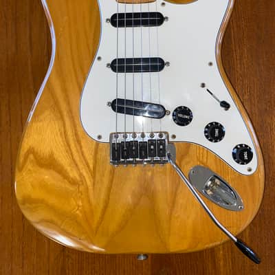 Gorgeous Vintage Fender Stratocaster 1970s - Incredible tone! Natural wood w/ case! image 3