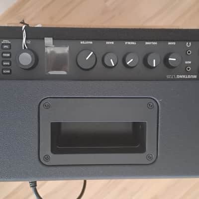 Fender Mustang LT25 25-Watt 1x8" Digital Modeling Guitar Combo Amp 230V EU image 8